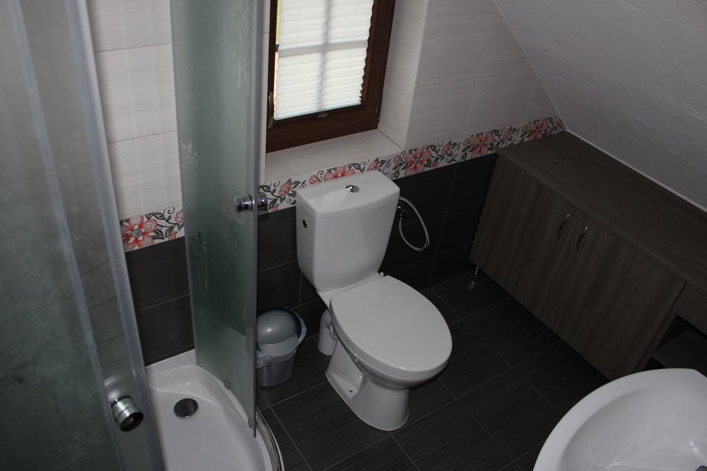 Dom Pod Lipa Villa Jaminy Екстериор снимка