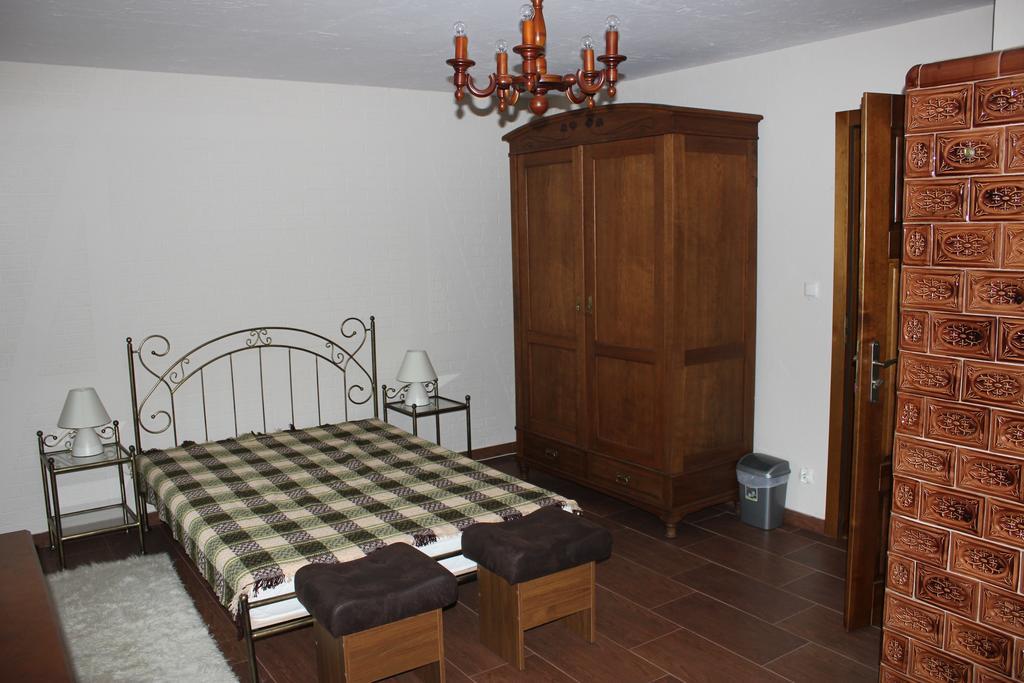 Dom Pod Lipa Villa Jaminy Екстериор снимка
